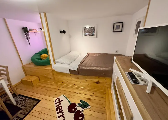 Cherrycity * بلغراد